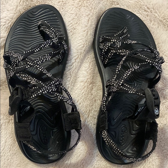 Chaco Women's Black Sandals - Picture 5 of 7